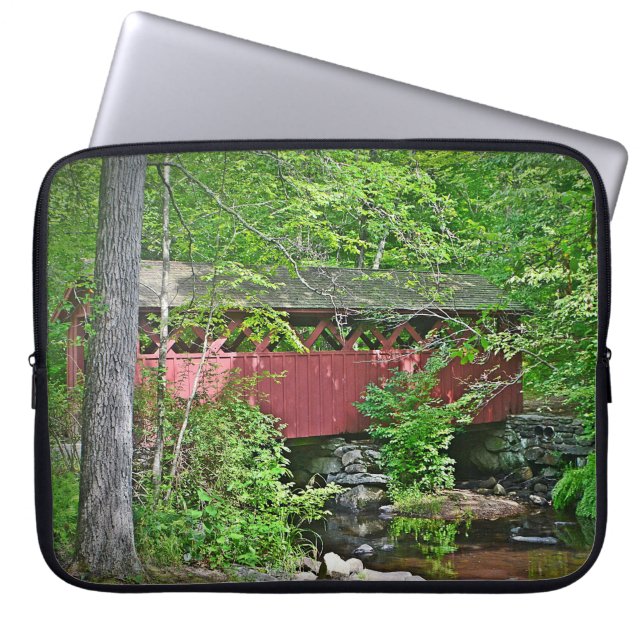 Covered Bridge Laptop Sleeve (Vorderseite)