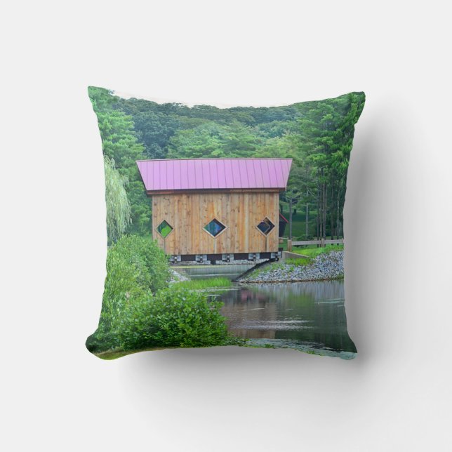 Covered Bridge Pillow Kissen (Vorderseite)