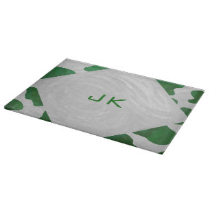 Cow Green und White Monogram Schneidebrett