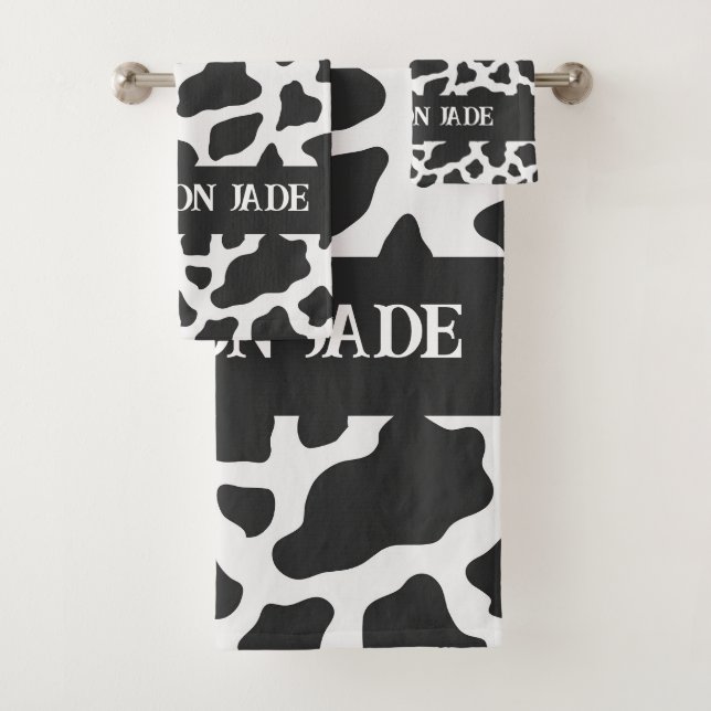 Cow Print Monogram Minimal Animal Print Badhandtuch Set (Insitu)