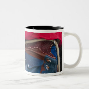 Cowboy auf Pferd mit Lederschäften Zweifarbige Tasse