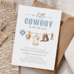 Cowboy Baby-Dusche Einladung<br><div class="desc">Laden Sie Freunde und Familie ein,  ein kleines zu feiern,  auf dem Weg mit dieser Cowboy-Thema Baby Dusche Einladung.</div>