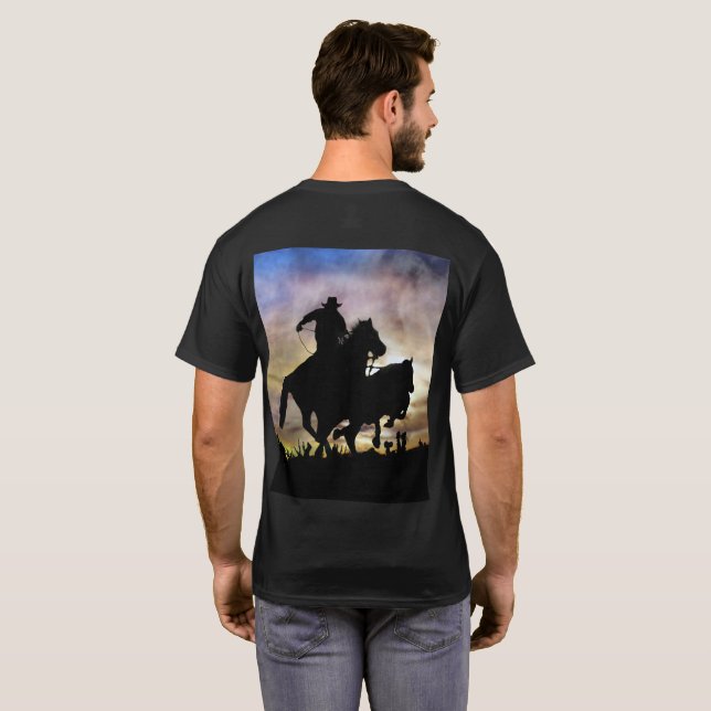 Cowboy, der einen SteerCountry-Western aufwirft T-Shirt (Schwarz voll)
