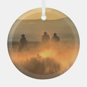 Cowboy-Trio: Berglandschaft. Ornament Aus Glas