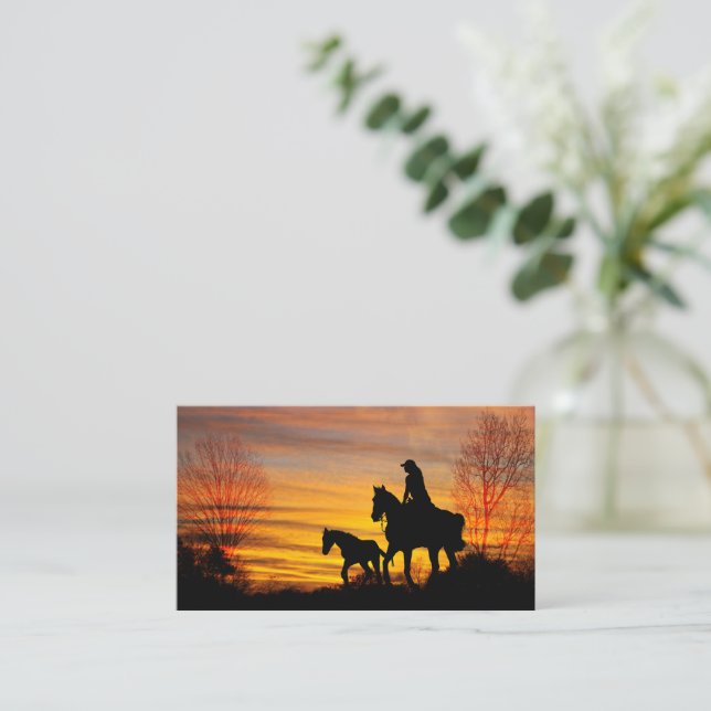 Cowgirl Sunset Horseback Ride Carte de visite (Debout devant)