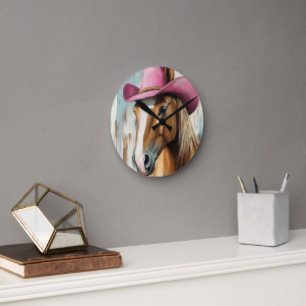 Cowgirl Time: Hot Pink Hat Pferd Rustikaler Charm Runde Wanduhr