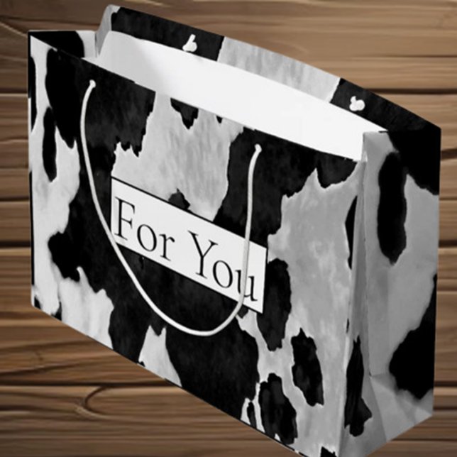 Cowhid Schwarz in Weiß für Sie große Geschenktasch Große Geschenktüte (Discover the perfect blend of style and compassion with our Cowhide Black n White Large Gift Bag  )