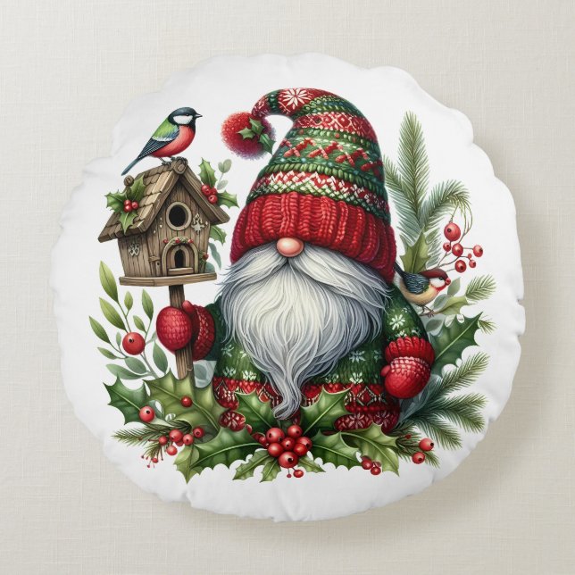 Cozy Christmas Gnome Art – Festive Holiday Rundes Kissen (Vorderseite)