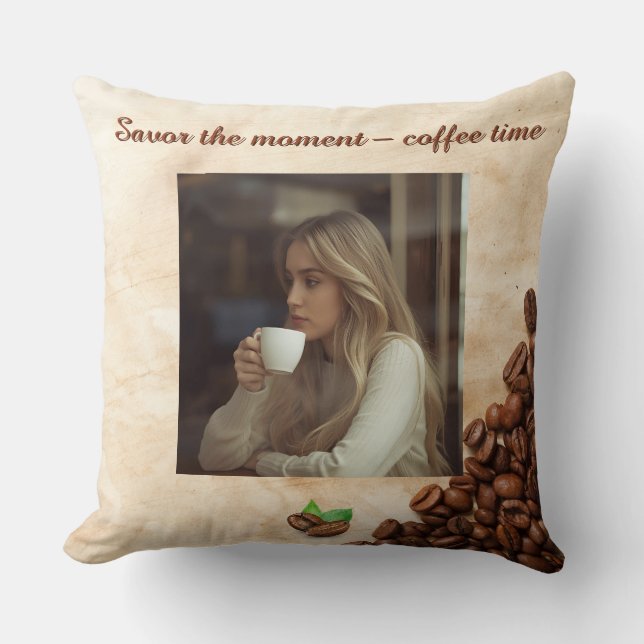 Cozy Coffee Vibes for Your Living Room Kissen (Vorderseite)