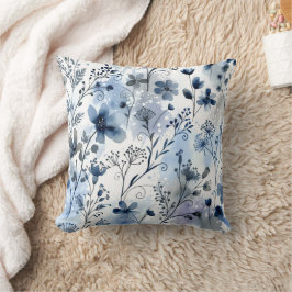 Cozy Cottagecore Blue Gray Floral Pattern Kissen