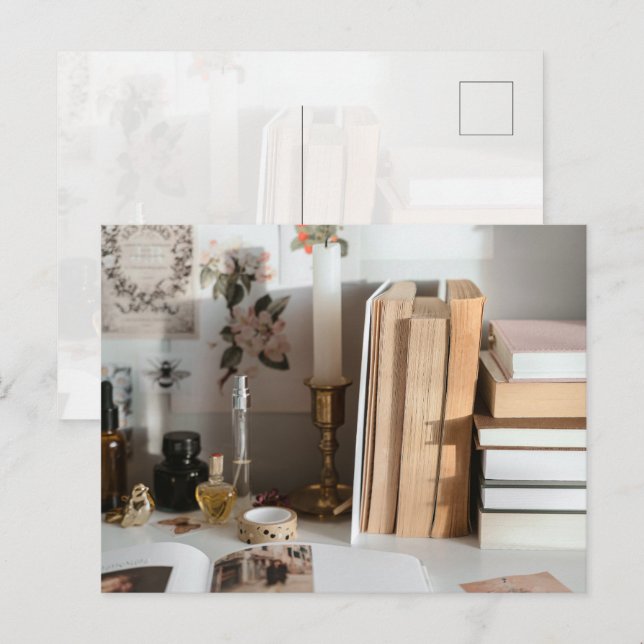 Cozy Vintage Desk Aesthetic Postkarte (Vorne/Hinten)