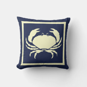 CRAB, weiß auf dem Kissen der Marine