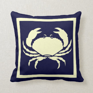 CRAB, weiß auf dem Kissen der Marine