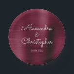 Cranberry Burgundy Hochzeit oder Empfang Pappteller<br><div class="desc">Cranberry Burgundy und weiß maßgeschneiderte Hochzeit oder Empfang Dinner Papier Teller. Der Text der staubblauen,  einfachen und eleganten Marsala-Teller kann aktualisiert und mit Ihrem Namen und Hochzeitsdatum angepasst werden.</div>