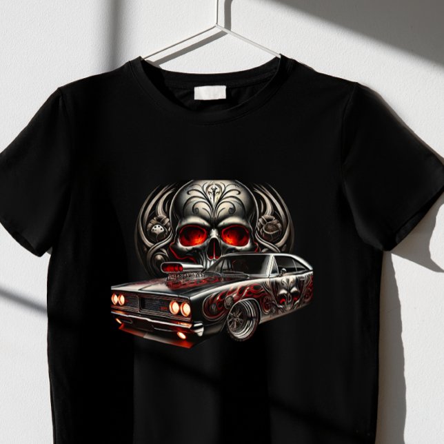Crâne rouge effrayant avec la voiture T-shirt (Créateur téléchargé)