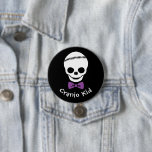Cranio Kid Boy Skull mit Lila Bowtie Button<br><div class="desc">Ihr Kind hat viel durchgemacht,  feiert ihre Triumphe und bringt ein wenig Aufmerksamkeit für Craniosynostosis und ihre Bedienung mit diesem niedlichen Knopf mit einem Schädel mit einem lila Schlips,  die Farbe des Cranio-Bewusstseins. Passen Sie den Text für eine ganz persönliche Nachricht an!</div>