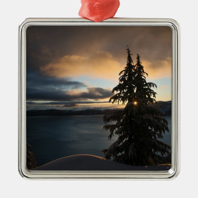 Crater See in der Winter-Verzierung Ornament Aus Metall (Vorne)