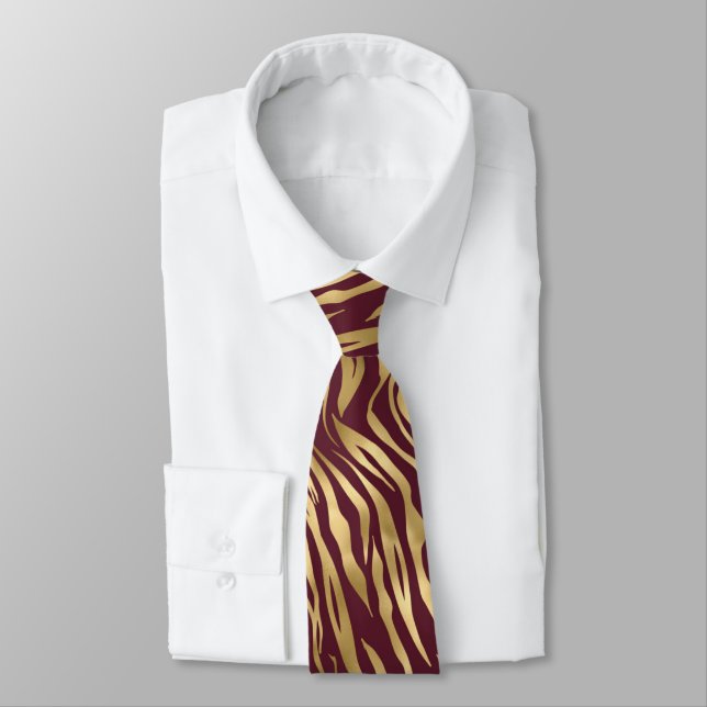 Cravate Abstract Burgundy Gold Wavy Stripe Men's Tie (Attaché)
