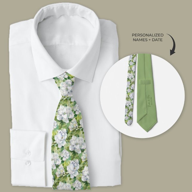 Cravate Aquarelle Gardenia Blanche Groomsmen Floral (Watercolor white gardenia floral wedding necktie for groom and groomsmen.)