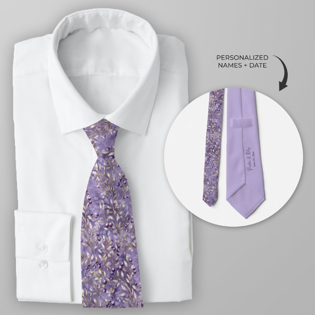 Cravate Berry Lavande personnalisée (Personalized purple lavender berry wedding necktie)