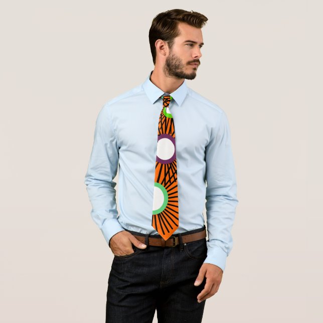 Cravate Boules à pointes géométriques (En situation)