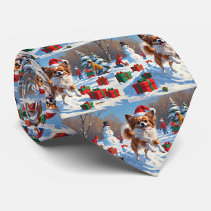 Cravate Chien Papillon courant dans la neige avec un chape