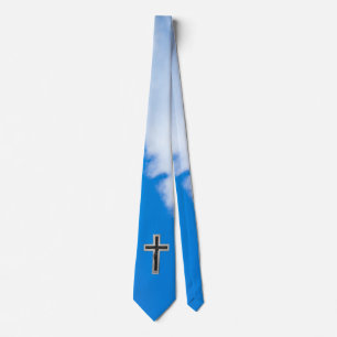 Cravate Ciel bleu et nuages blancs et crucifix