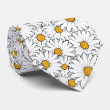 Col élégant avec fleurs de marguerite jaunes et bl