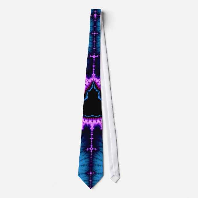 Cravate Croix pourpre de Mandelbrot de lavande sur le bleu (Devant)