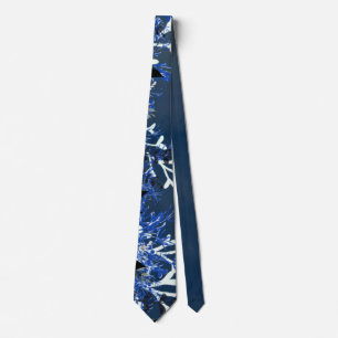 Cravate d'hiver bleu marine blanc