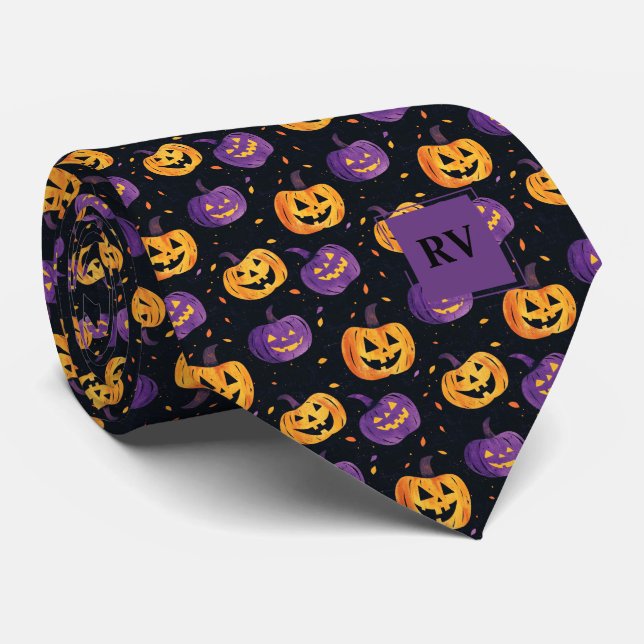 Cravate Éffrayant Cute Halloween Citrouilles Monogramme (Roulé)