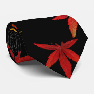 Cravate Feuille d'automne sur le noir