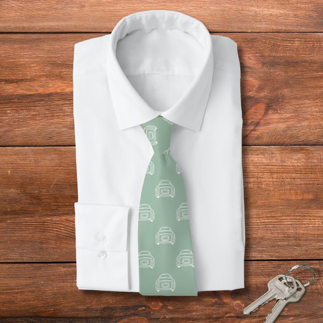Cravate Figarations Monoline Emerald Green Figaro Car (A fun figgy pattern tie for the Emerald Green figaro owner)