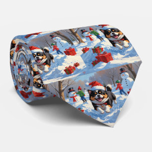 Cravate Japanese Chin courant dans la neige avec un chapea