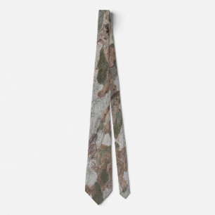 Cravate Le camouflage de l'arbre de l'avion ressemble à un