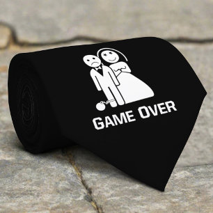 Cravate Mariage drôle disant Game Over Noir et Blanc