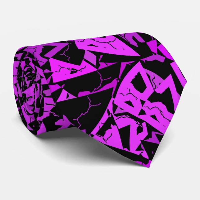 Cravate Motif Triangle Noir Violet (Roulé)