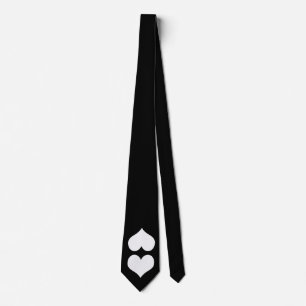 Cravate noire avec double coeur blanc