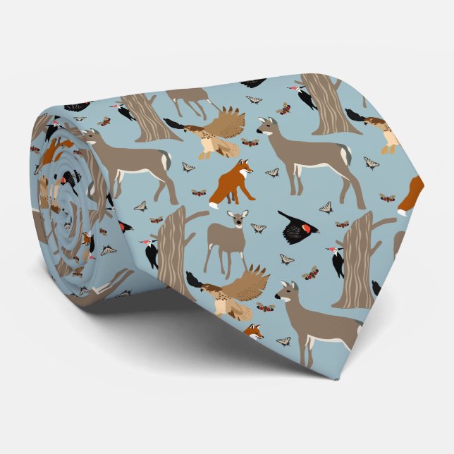 Cravate Pennsylvania Wildlife Deer, Fox, Birds Patterned (Roulé)