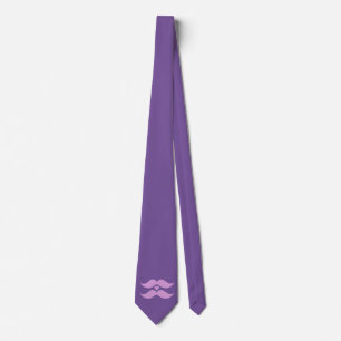 Cravate personnalisée pour les moustaches roses