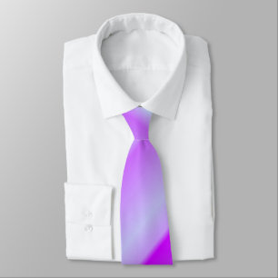 Cravate rayé de la passion violette