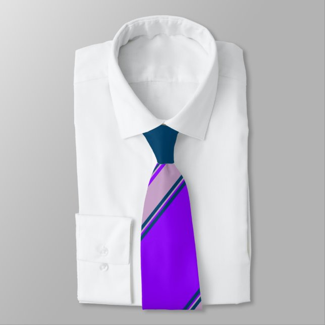 Cravate Rayure violette d'université de lilas et d'indigo (Attaché)