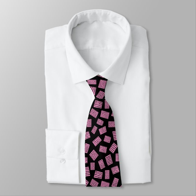 Cravate Rectangles Abstraites 081122 - Rose sur Noir (Attaché)