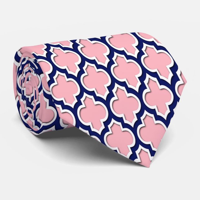 Cravate Rose, bleu marine, blanc Quatrefoil marocain #4DS (Roulé)