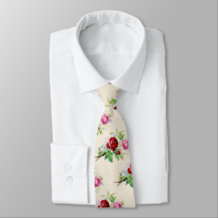Cravate roses anciennes de couleur ivoire