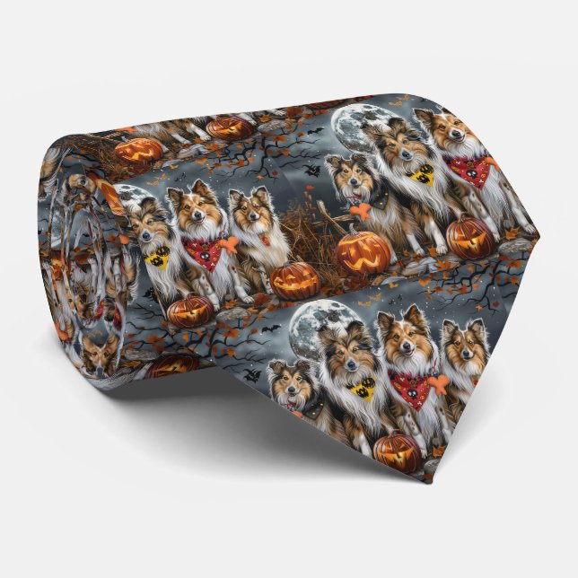 Cravate Shetland Sheepdog Halloween Éffrayant (Roulé)