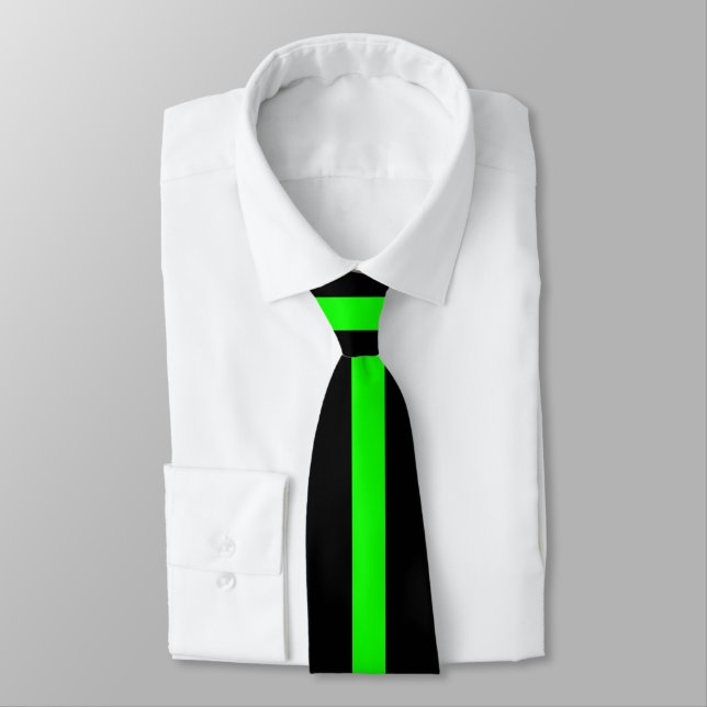 Cravate Simple Vert sur Rayures Noires (Attaché)