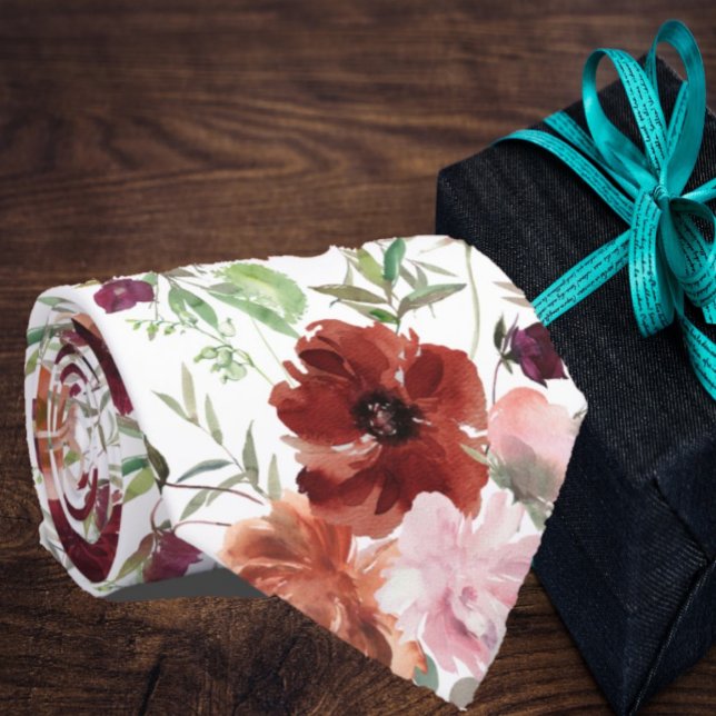 Cravate Tie floral avec roses roses et fleurs de cannelle (Créateur téléchargé)