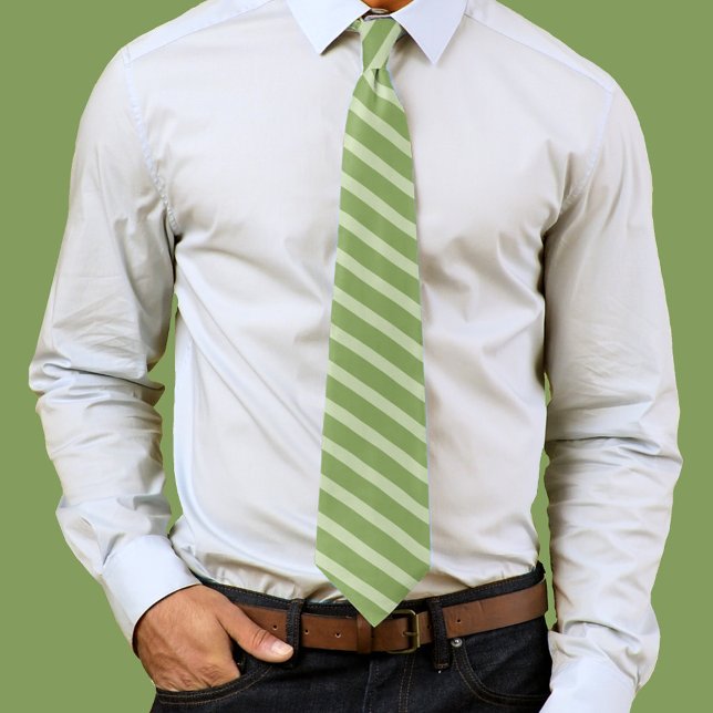Cravate Typographie de Noël mignonne Grandes vertes Whimsi (Green striped mens neck tie)