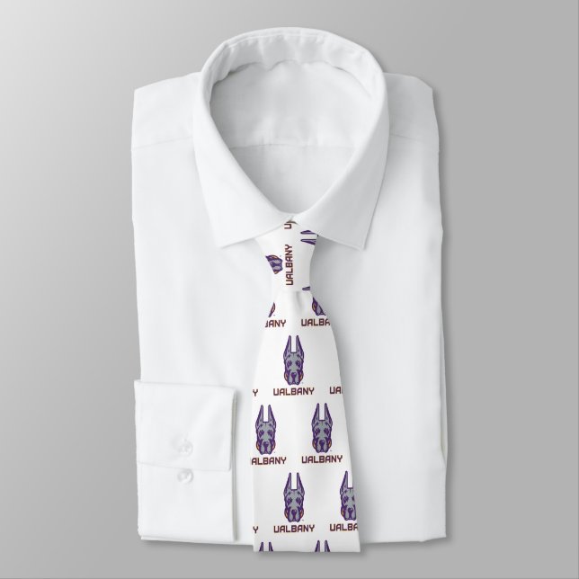 Cravate Université d'Albany Great Danes (Attaché)